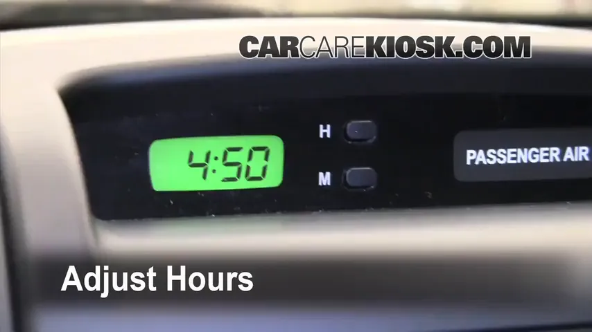 2010 Kia Sedona LX 3.8L V6 Clock